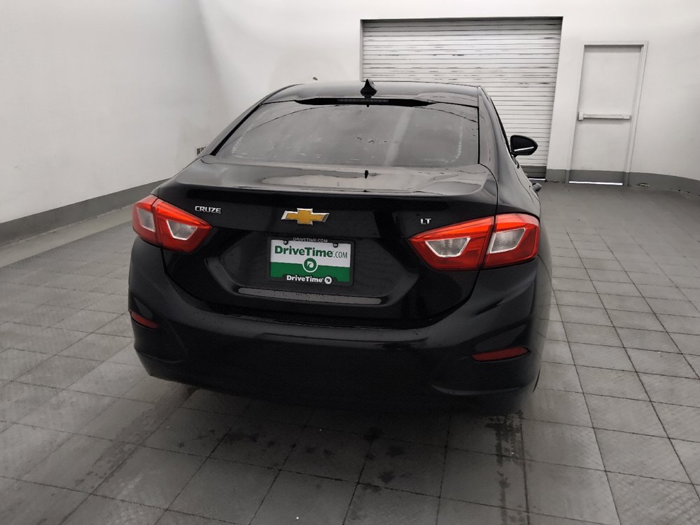 Used 2017 Chevrolet Cruze LT w/ Sun And Sound Package FWD image 7