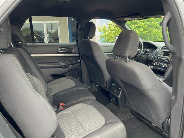 Used 2018 Ford Explorer XLT AWD/4WD image 21