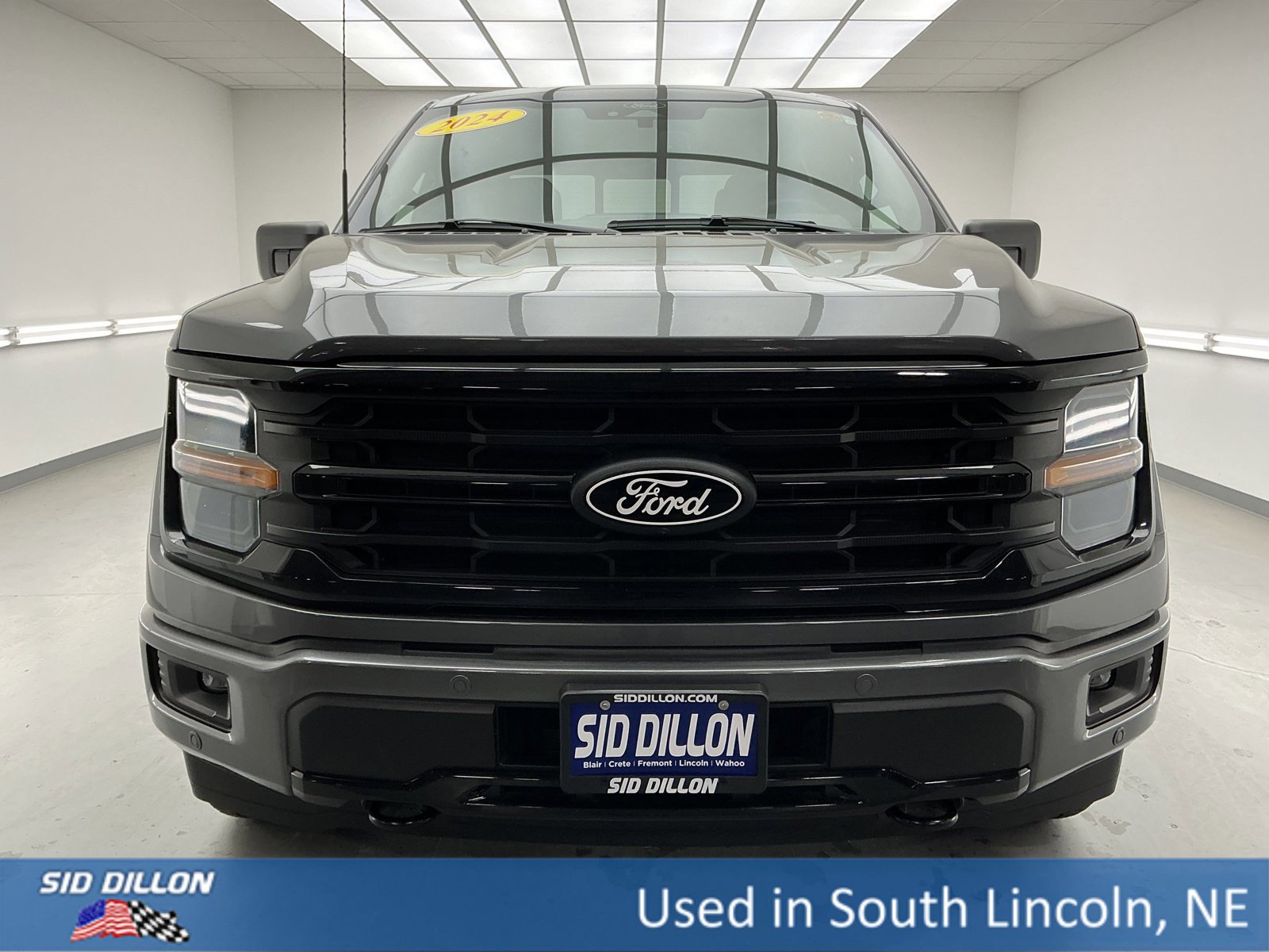 Used 2024 Ford F150 XLT w/ Equipment Group 302A MID image 2