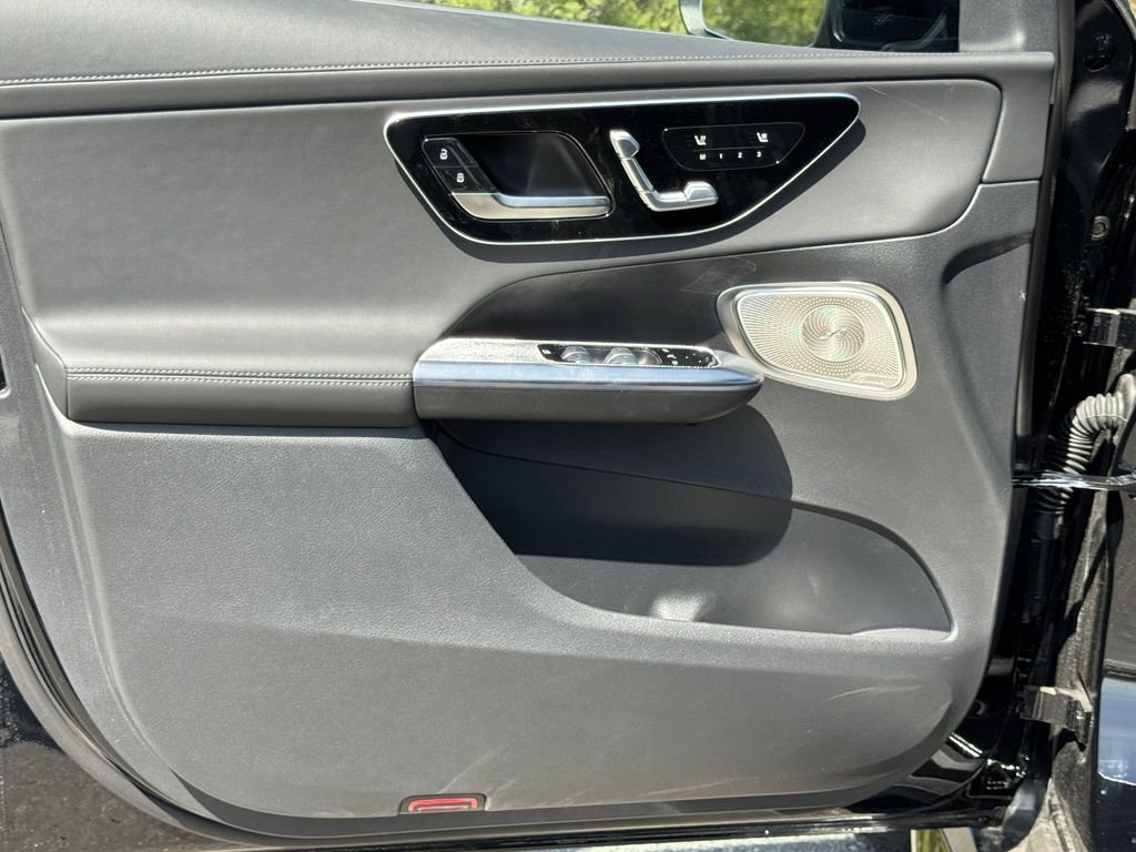 New 2025 Mercedes-Benz GLC 63 AMG S image 17