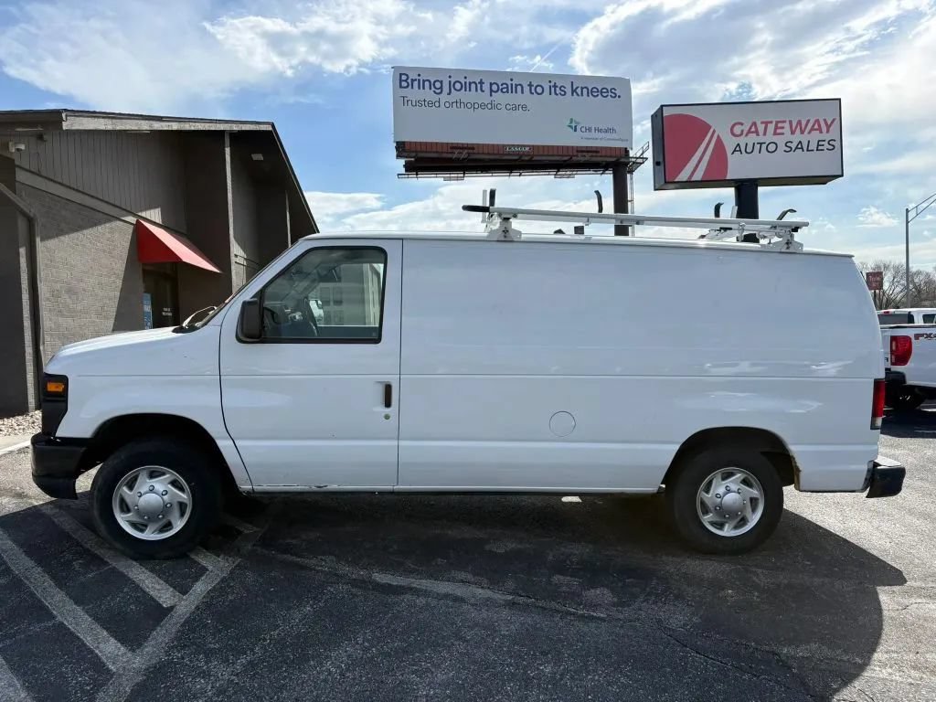 Used 2013 Ford E-150 and Econoline 150 w/ PWR Group RWD image 2