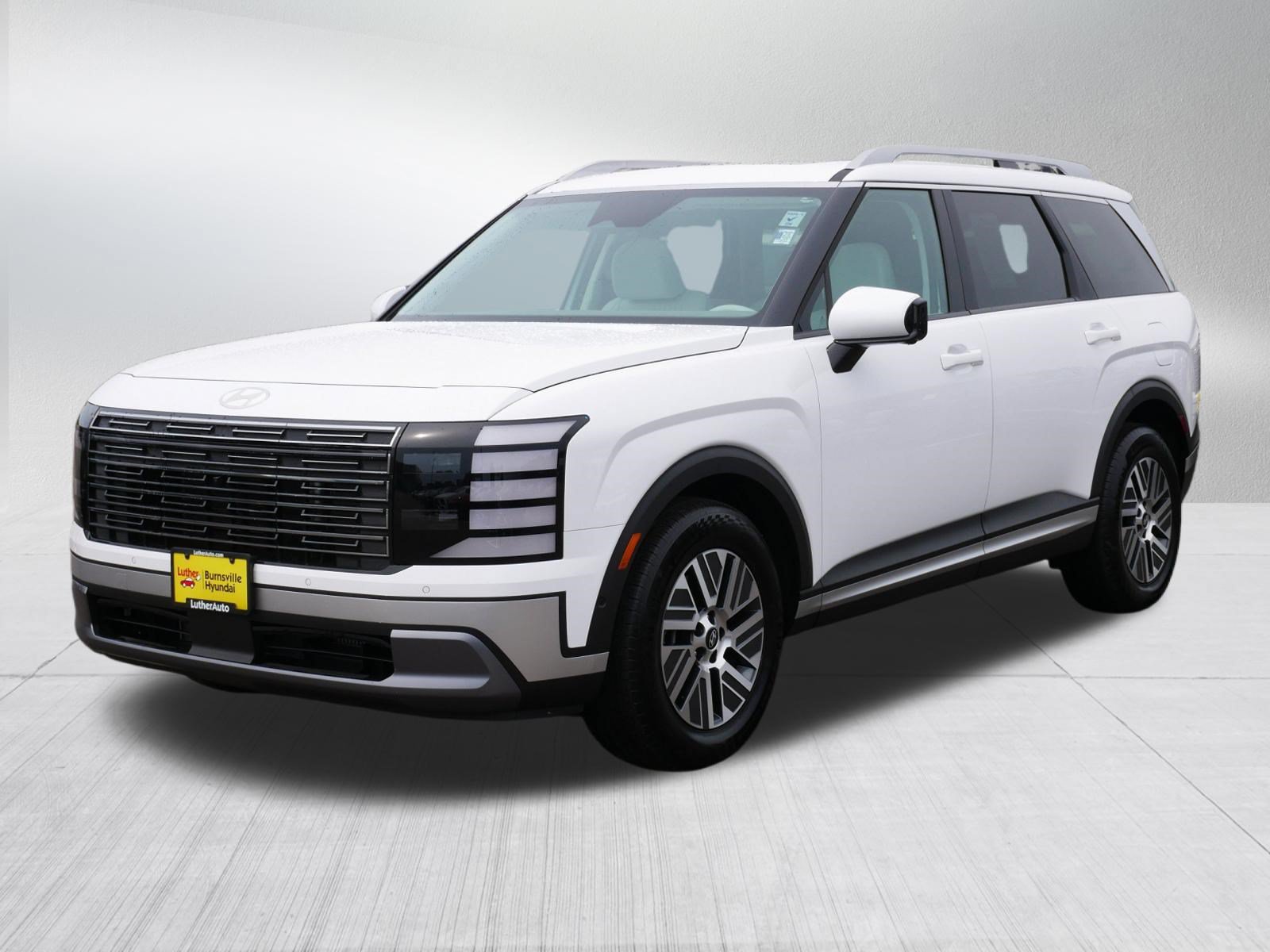 Certified 2026 Hyundai Palisade SEL Premium AWD/4WD image 3