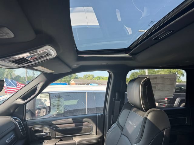 New 2026 RAM 2500 Laramie w/ Night Edition AWD/4WD image 40