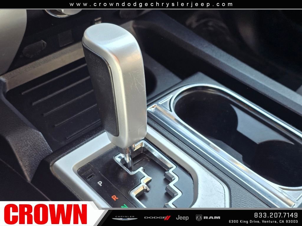 Used 2018 Toyota Tundra SR5 w/ SR5 Upgrade Package image 29