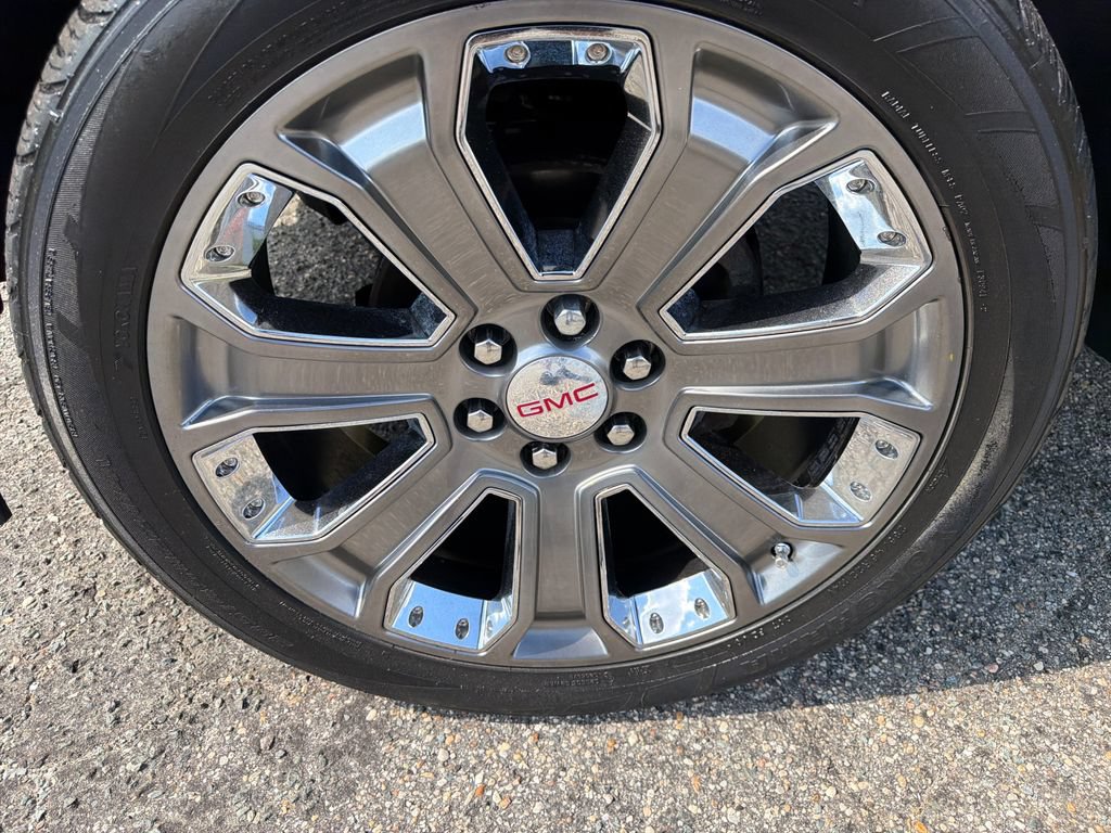Used 2018 GMC Sierra 1500 SLT AWD/4WD image 11