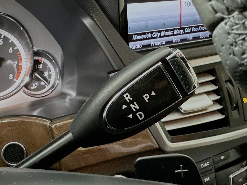 Used 2013 Mercedes-Benz E 350 Sedan image 19