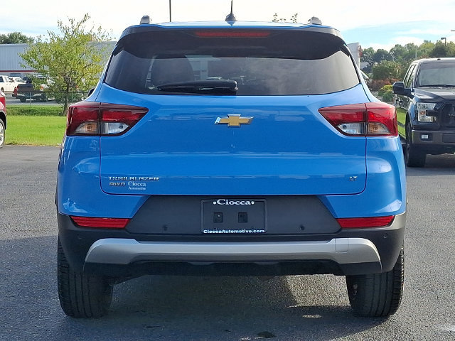 Certified 2024 Chevrolet TrailBlazer LT w/ LT Cold Weather Package AWD/4WD image 8