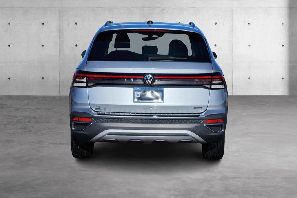 New 2025 Volkswagen Taos SE image 27