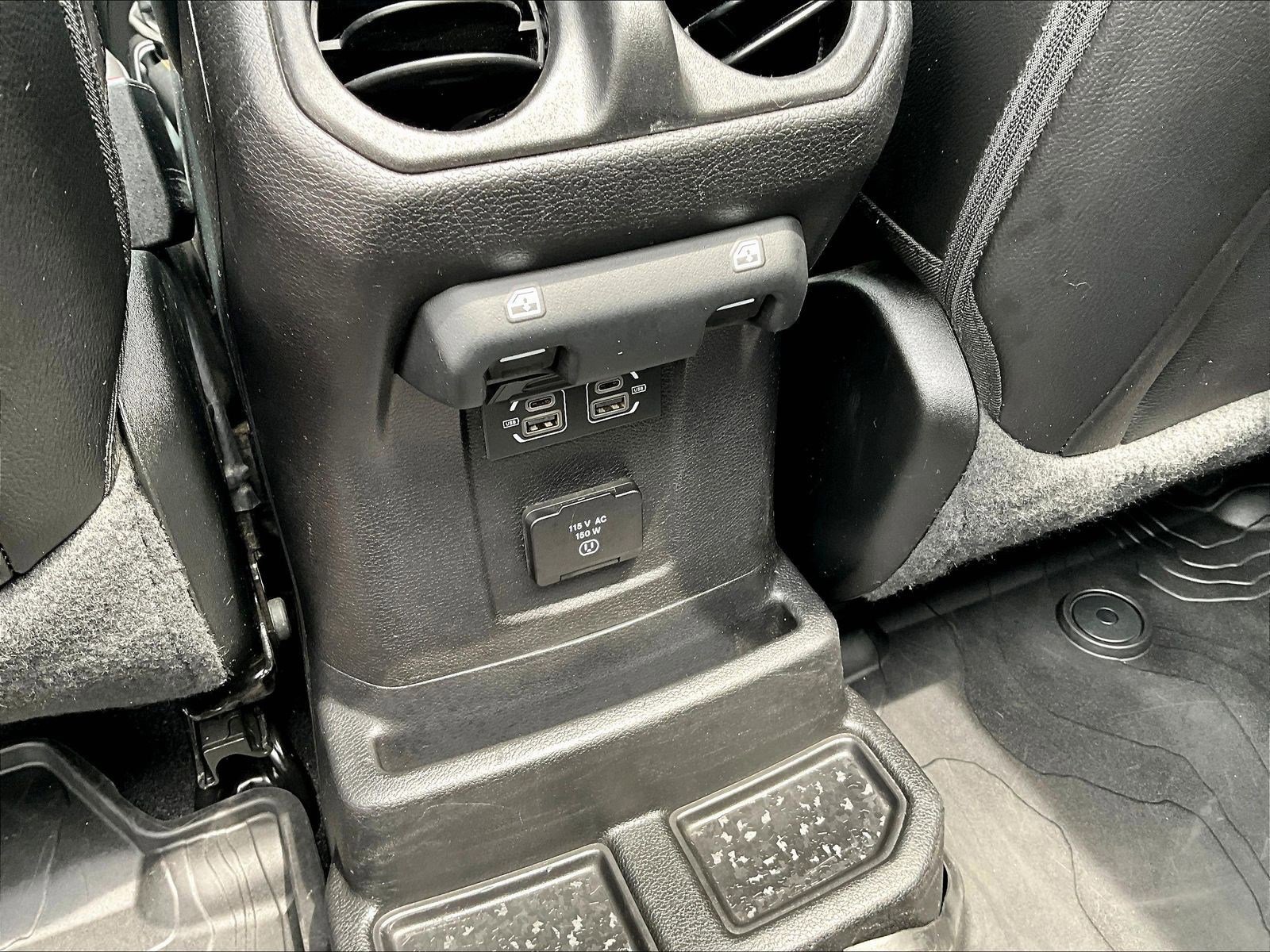 Used 2021 Jeep Wrangler Unlimited Sahara AWD/4WD image 10