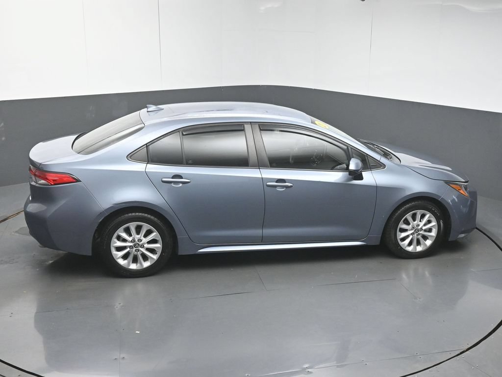 Used 2021 Toyota Corolla LE w/ LE Convenience Package FWD image 45