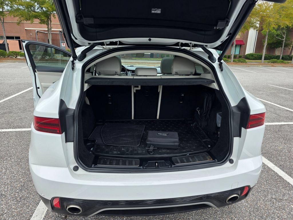 Used 2022 Jaguar E-PACE SE AWD/4WD image 33