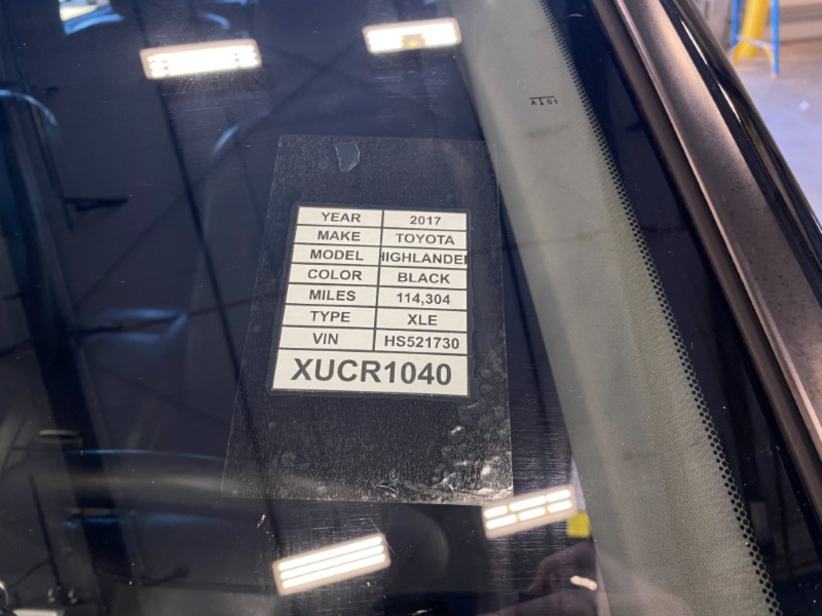 Used 2017 Toyota Highlander XLE AWD/4WD image 47