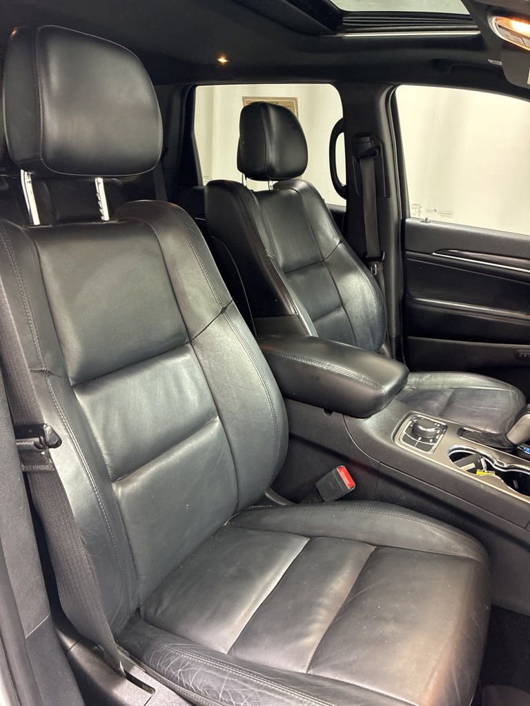 Used 2019 Jeep Grand Cherokee Limited image 30