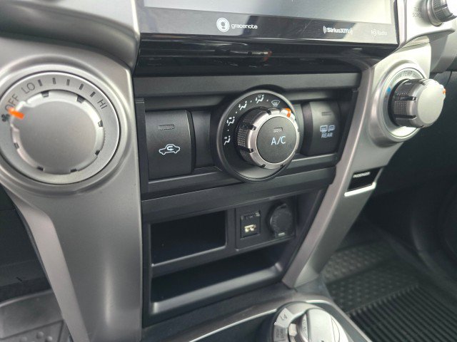 Used 2021 Toyota 4Runner SR5 Premium image 35