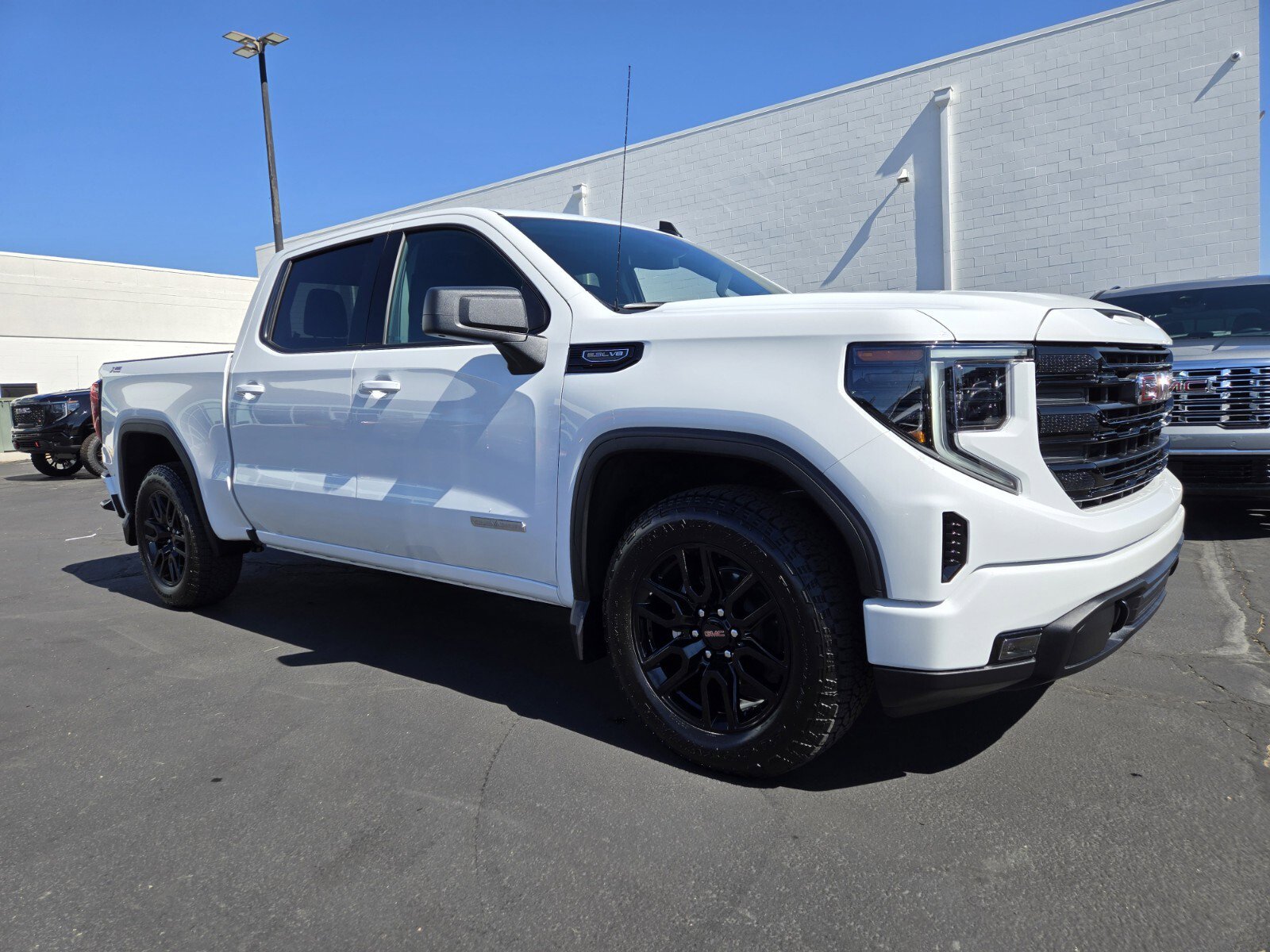 New 2025 GMC Sierra 1500 Elevation