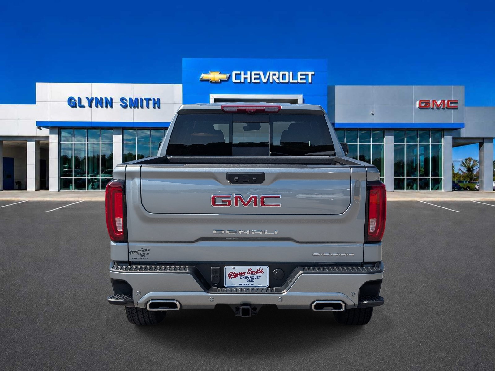 Used 2026 GMC Sierra 1500 Denali AWD/4WD image 8