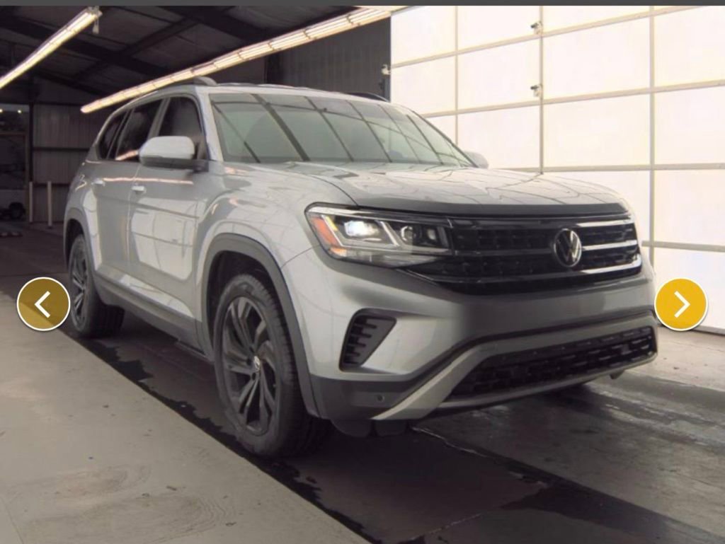 Used 2022 Volkswagen Atlas SE image 2