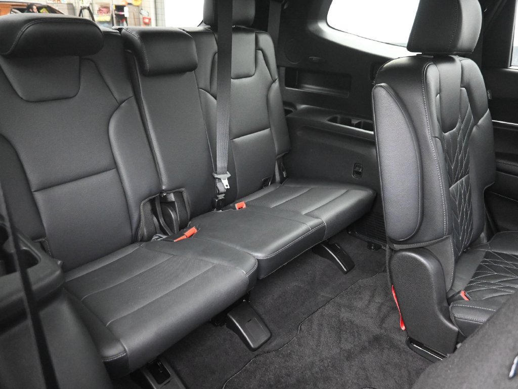 Used 2024 Kia Telluride EX X-Line AWD/4WD image 11