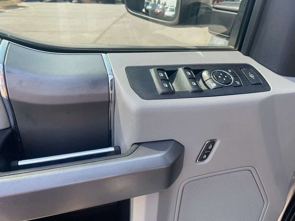 Used 2020 Ford F250 XLT w/ XLT Premium Package AWD/4WD image 16