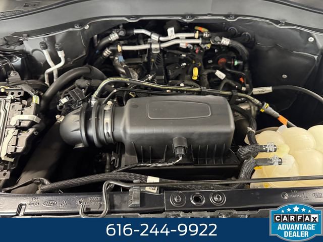 Used 2023 Ford Explorer XLT w/ Equipment Group 202A AWD/4WD image 6