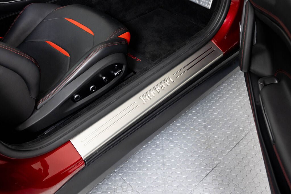 Certified 2019 Ferrari GTC4Lusso T RWD image 55
