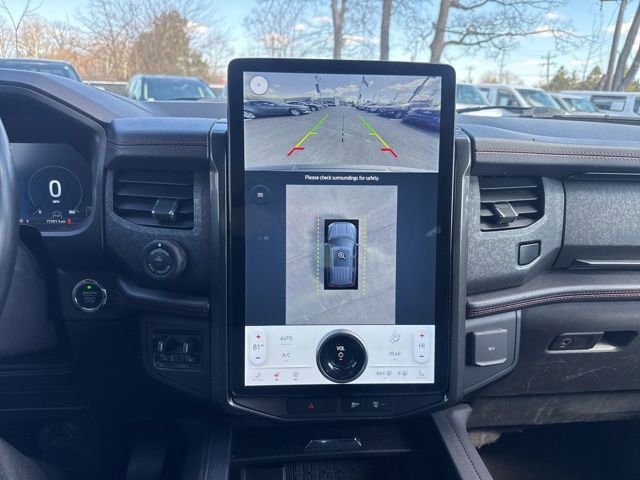 Used 2023 Ford Expedition Limited image 18