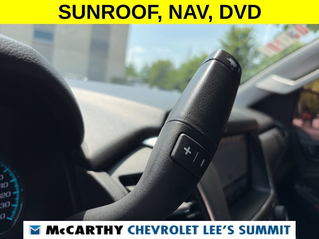 Used 2019 Chevrolet Suburban Premier AWD/4WD image 25