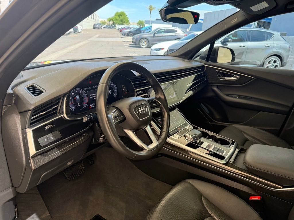 Used 2020 Audi Q7 2.0T Premium Plus w/ Premium Plus Package AWD/4WD image 39