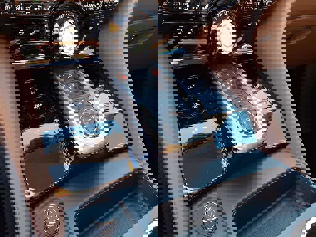 Certified 2026 Acura MDX SH-AWD w/ Technology Package image 11