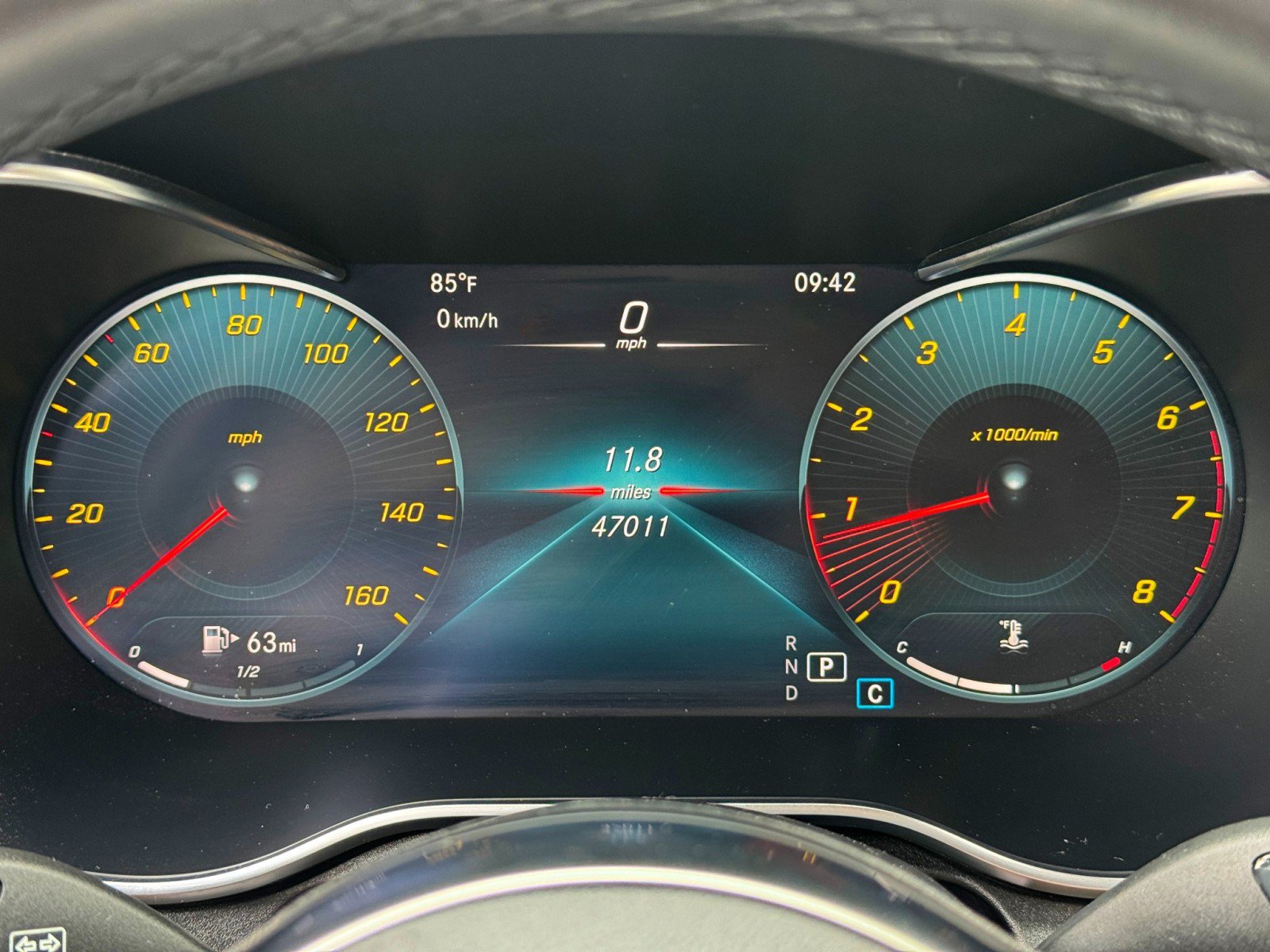 Used 2021 Mercedes-Benz GLC 300 w/ AMG Line image 17