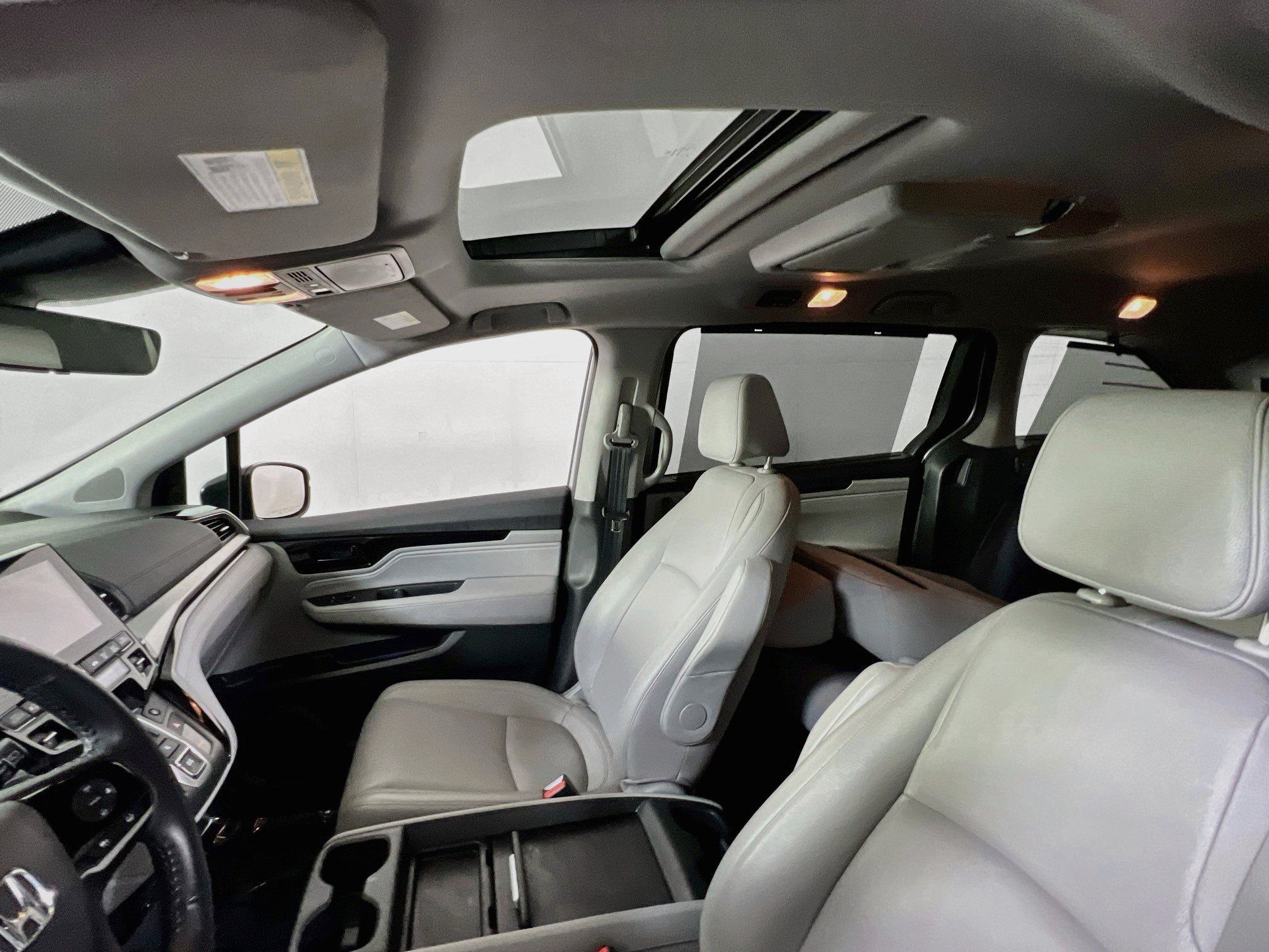 Used 2023 Honda Odyssey Touring image 22