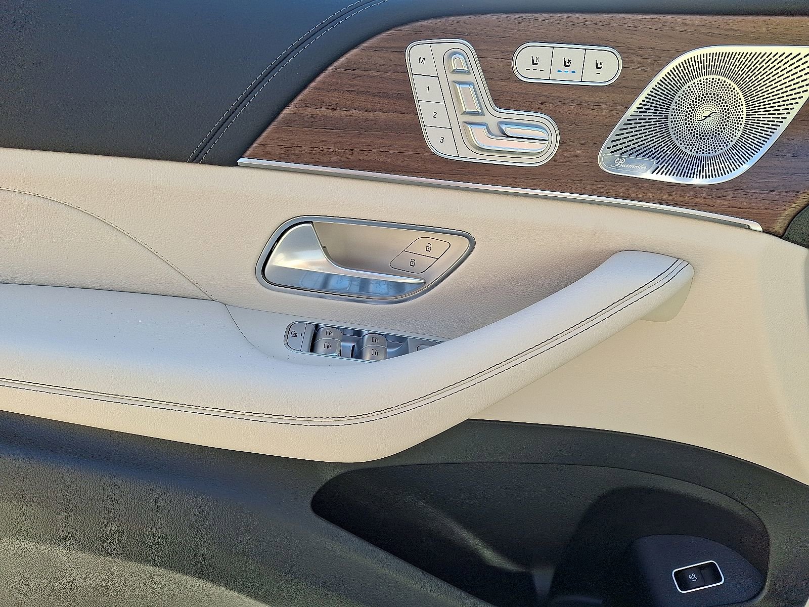 New 2026 Mercedes-Benz GLE 450 4MATIC Coupe image 8