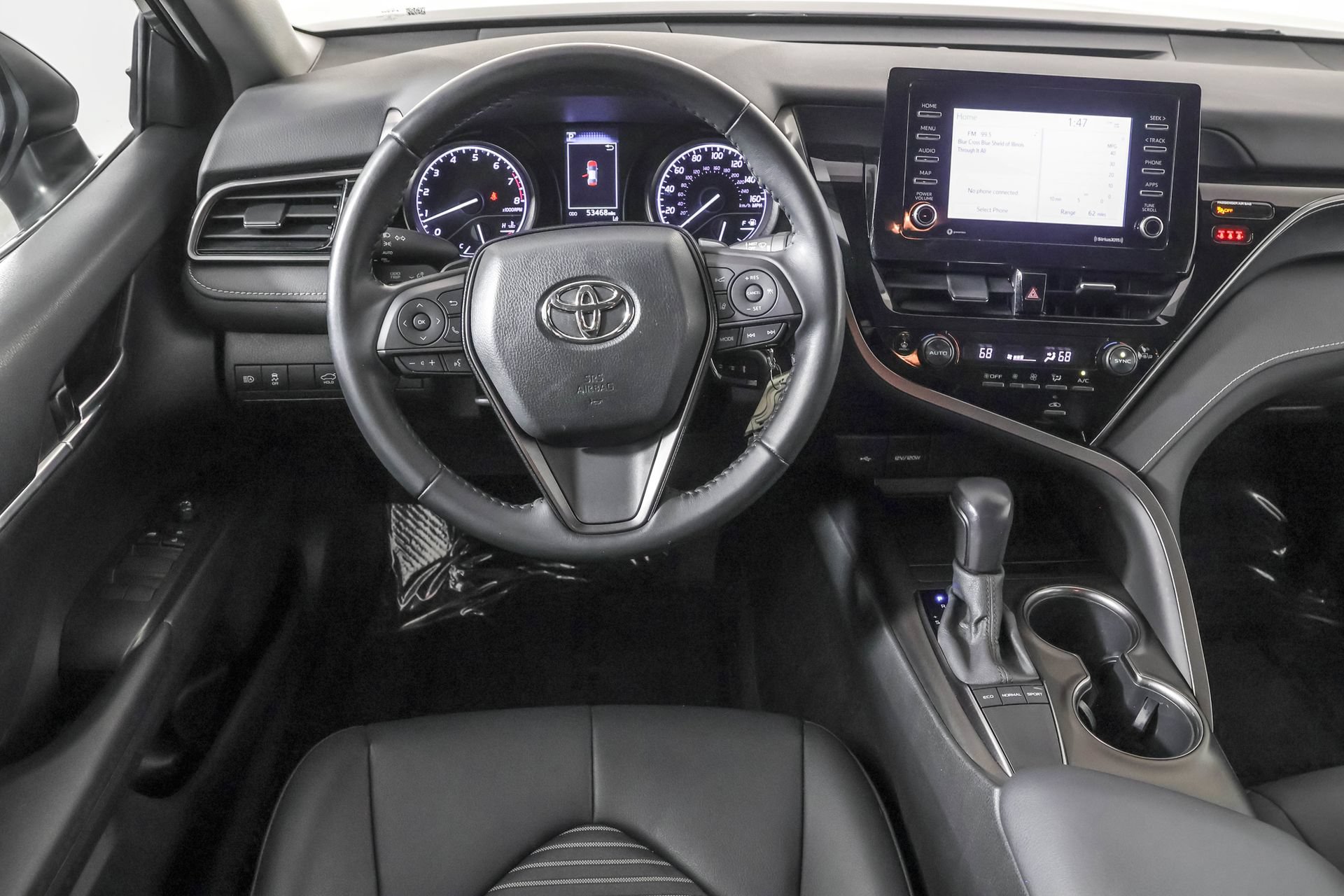 Used 2022 Toyota Camry SE FWD image 36