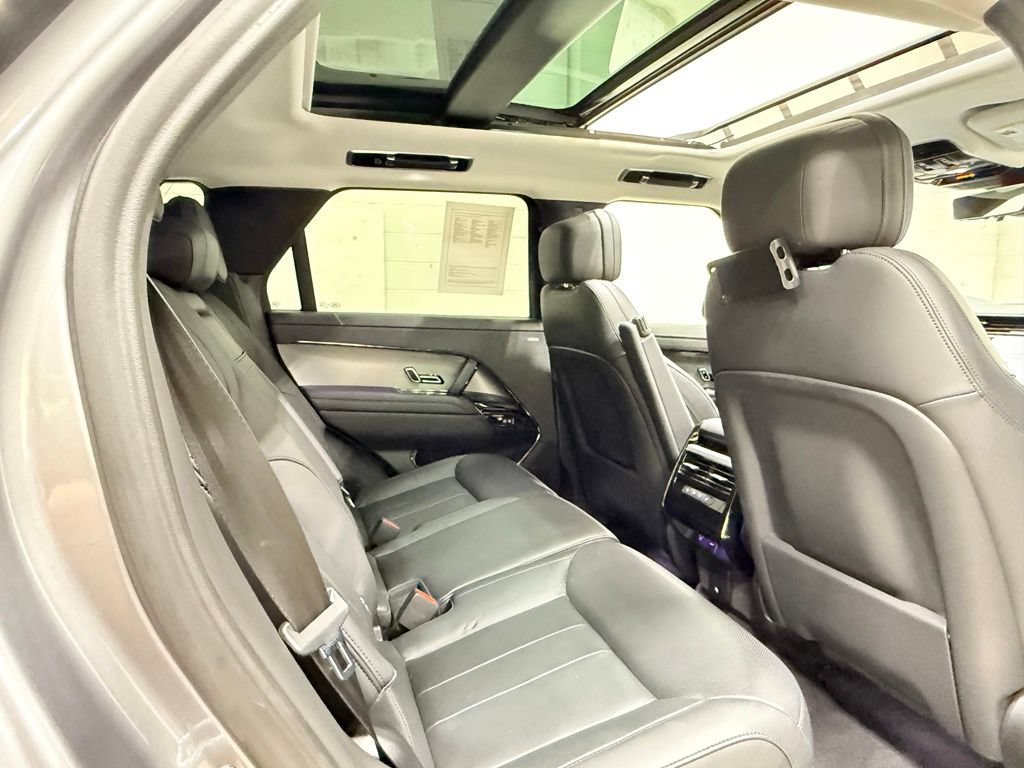 Used 2023 Land Rover Range Rover Sport SE Dynamic AWD/4WD image 47