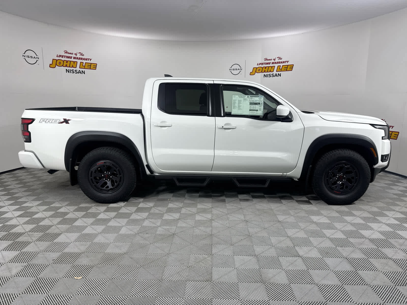 New 2026 Nissan Frontier Pro-X image 7