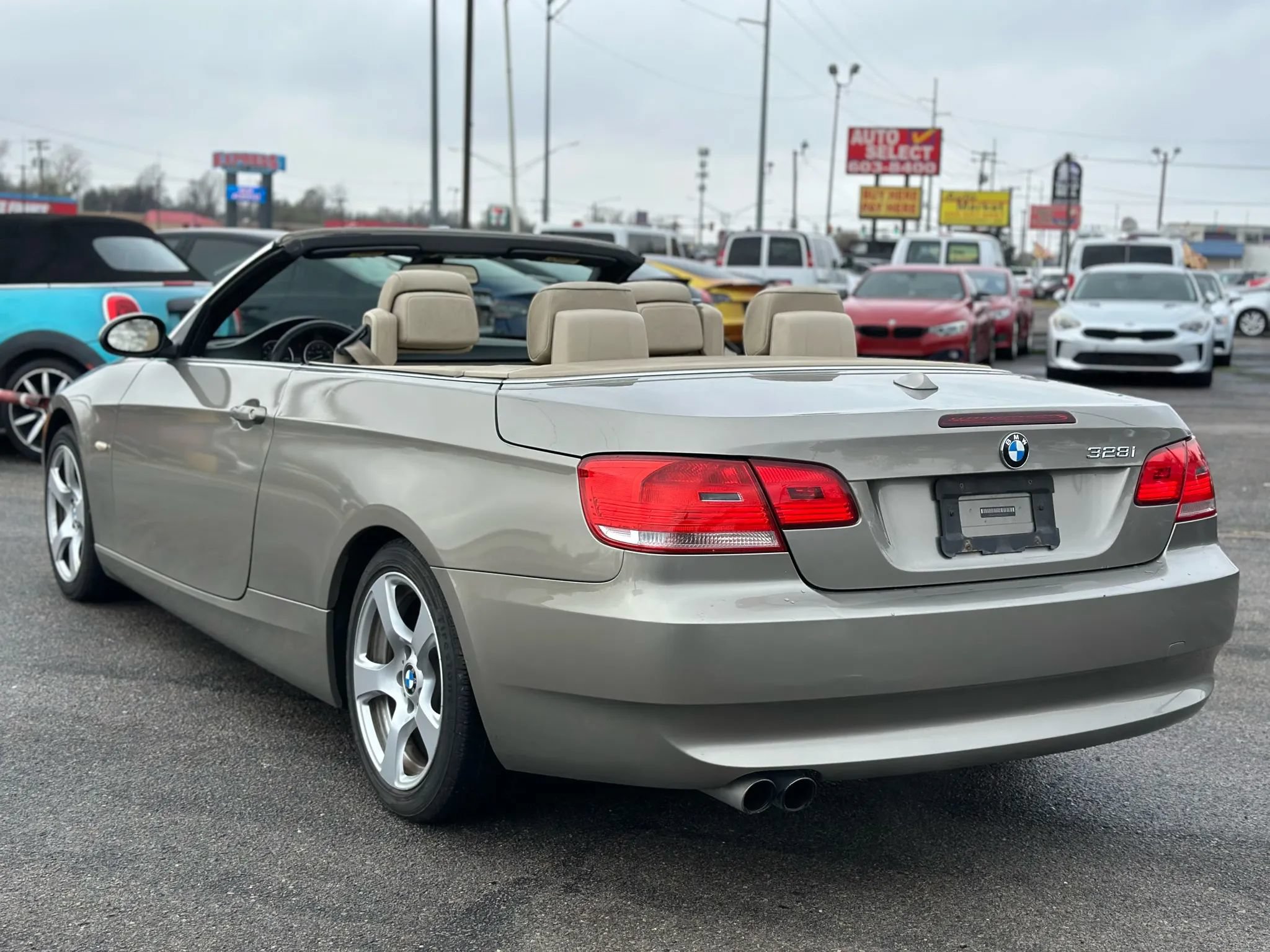 Used 2009 BMW 328i Convertible RWD image 14