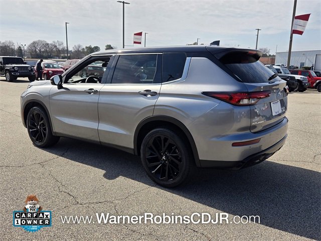 Used 2023 Mitsubishi Outlander SEL image 9