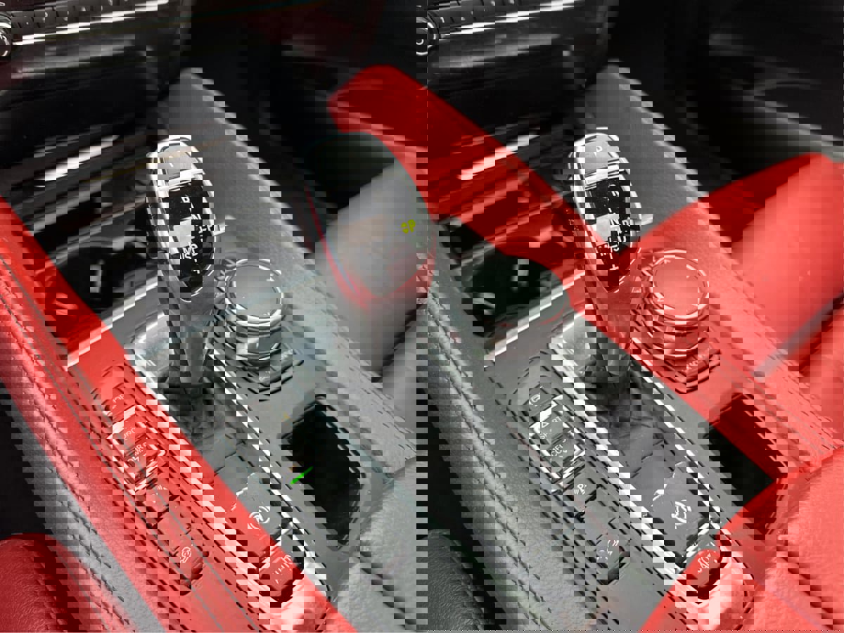 Used 2019 BMW X6 xDrive35i w/ M Sport Package image 43