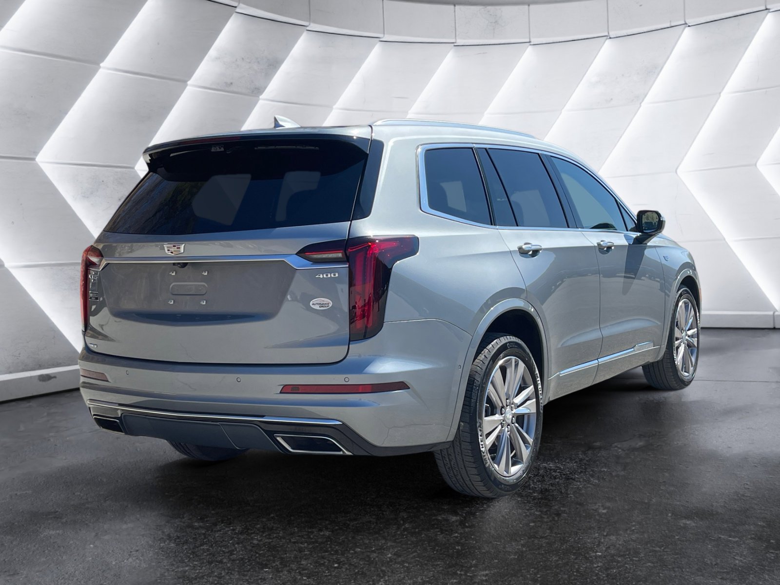 Certified 2025 Cadillac XT6 Premium Luxury w/ Platinum Package image 6