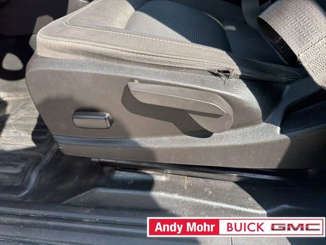 Used 2021 Chevrolet Colorado LT w/ Fleet Safety Package image 25