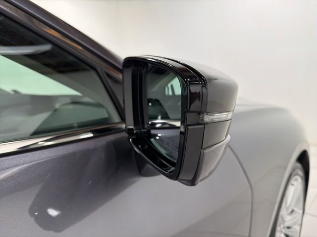 Certified 2023 Acura TLX w/ Technology Package image 26