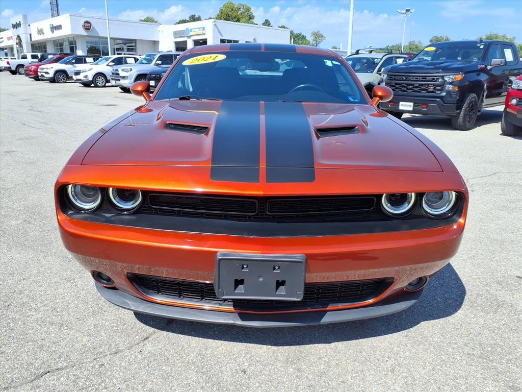 Used 2021 Dodge Challenger SXT w/ Blacktop Package RWD image 9