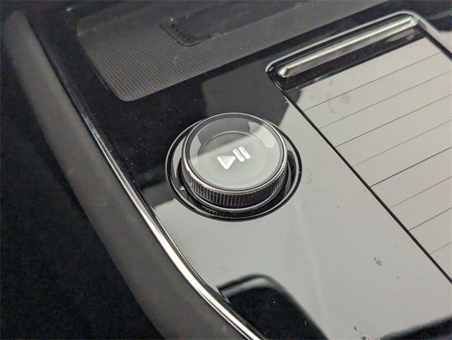 Used 2025 Polestar Polestar 3 image 25