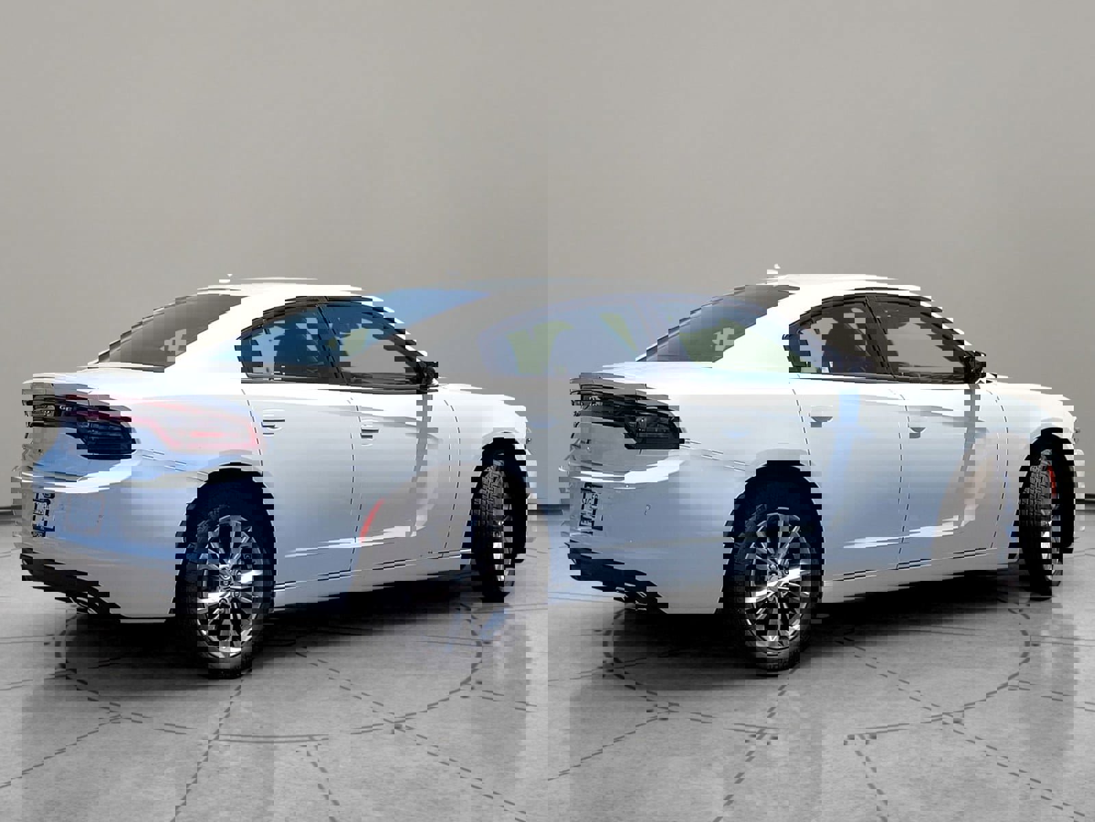New 2023 Dodge Charger SXT w/ Blacktop Special Edition image 4