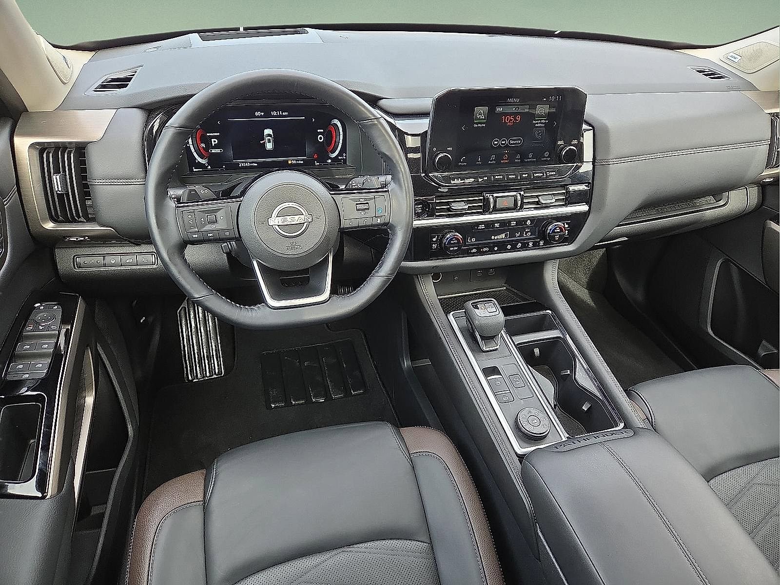 Used 2025 Nissan Pathfinder Platinum w/ Cargo Package AWD/4WD image 12