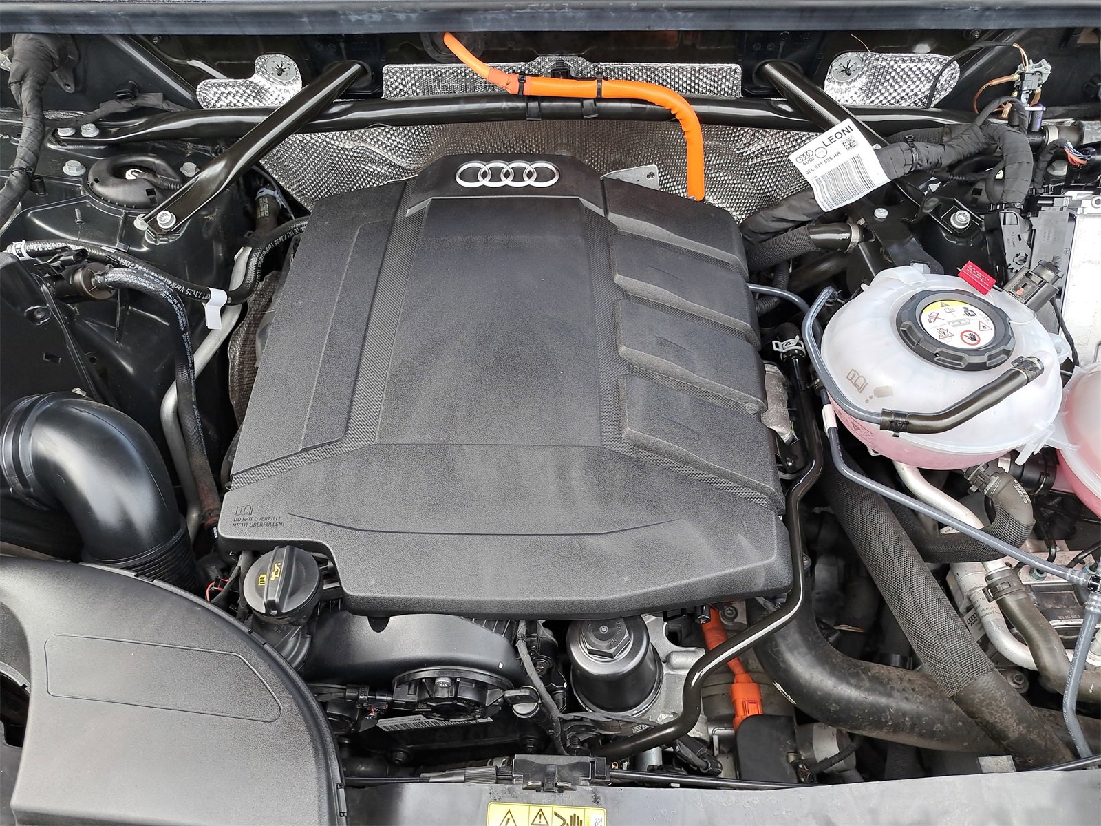 Used 2023 Audi Q5 e Premium Plus w/ Premium Plus Package image 34