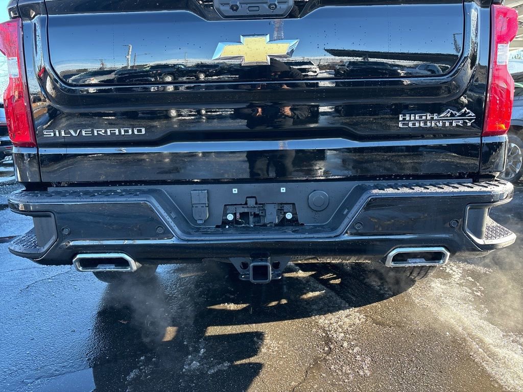 New 2026 Chevrolet Silverado 1500 High Country w/ High Country Premium Package image 35