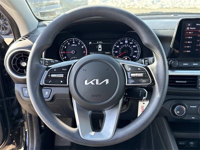Used 2023 Kia Forte LXS image 18