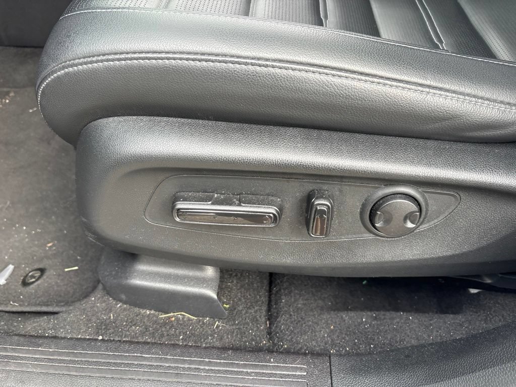 Certified 2025 Honda CR-V EX-L image 18