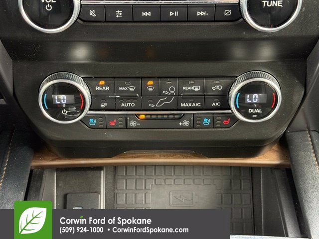 Used 2020 Ford Expedition Platinum AWD/4WD image 29